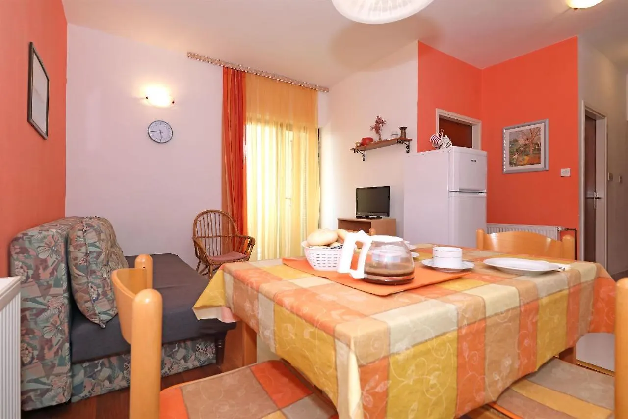 Apartments Josip Turanj